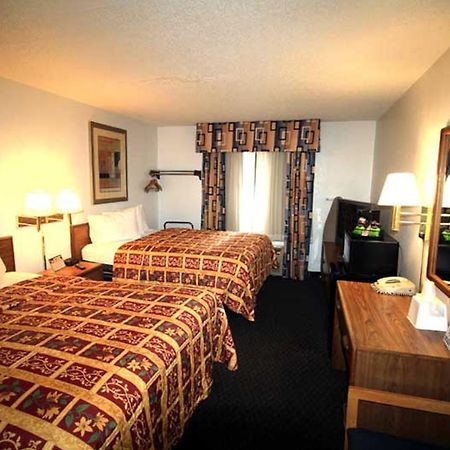 Norwood Inn And Suites - Minneapolis-St Paul 로즈빌 외부 사진