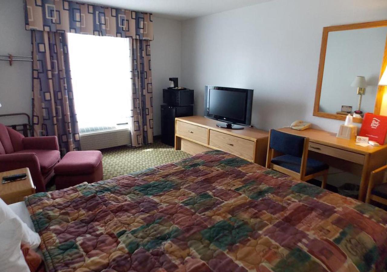 Norwood Inn And Suites - Minneapolis-St Paul 로즈빌 외부 사진